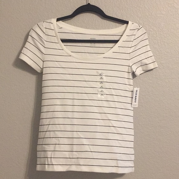 Old Navy Tops - Old navy shirt NWT